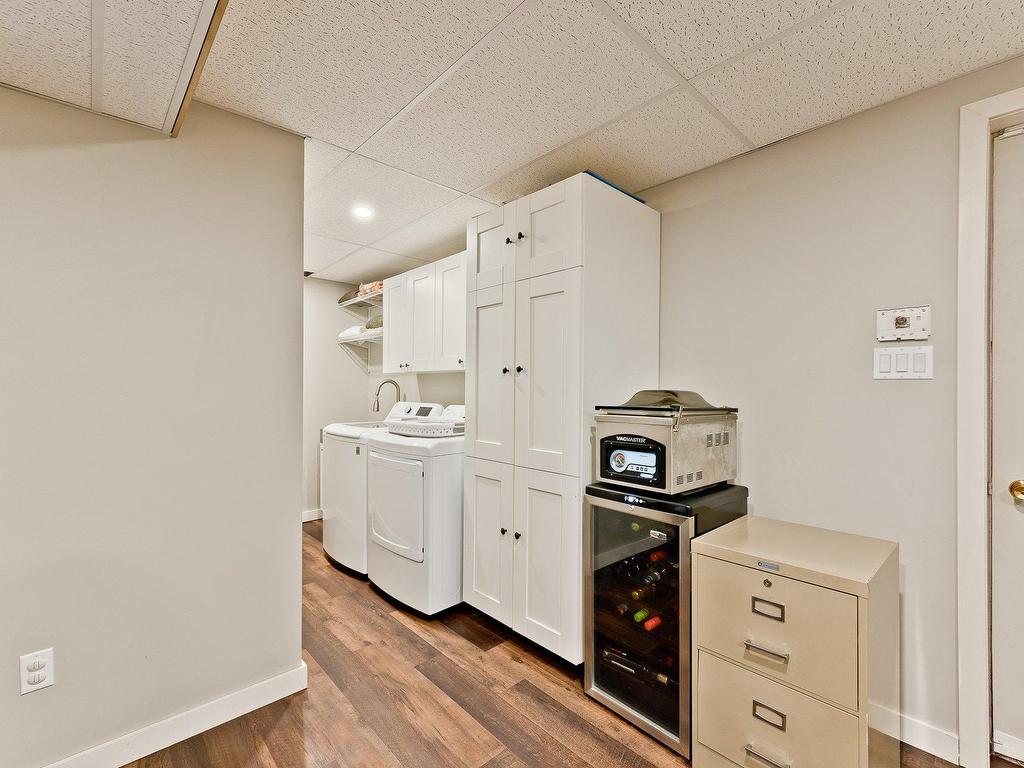 









10


Rue Ledoux

,
Sherbrooke (Brompton/Rock Forest/Saint-Élie/Deauville),




QC
J1C0P2

