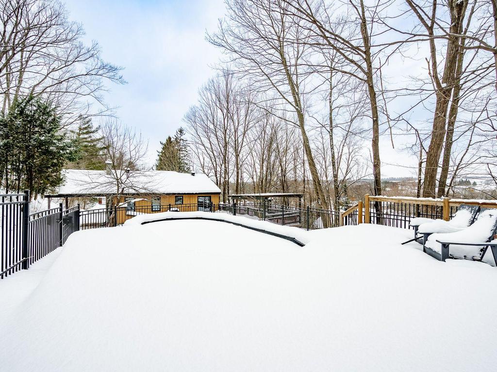 









10


Rue Ledoux

,
Sherbrooke (Brompton/Rock Forest/Saint-Élie/Deauville),




QC
J1C0P2

