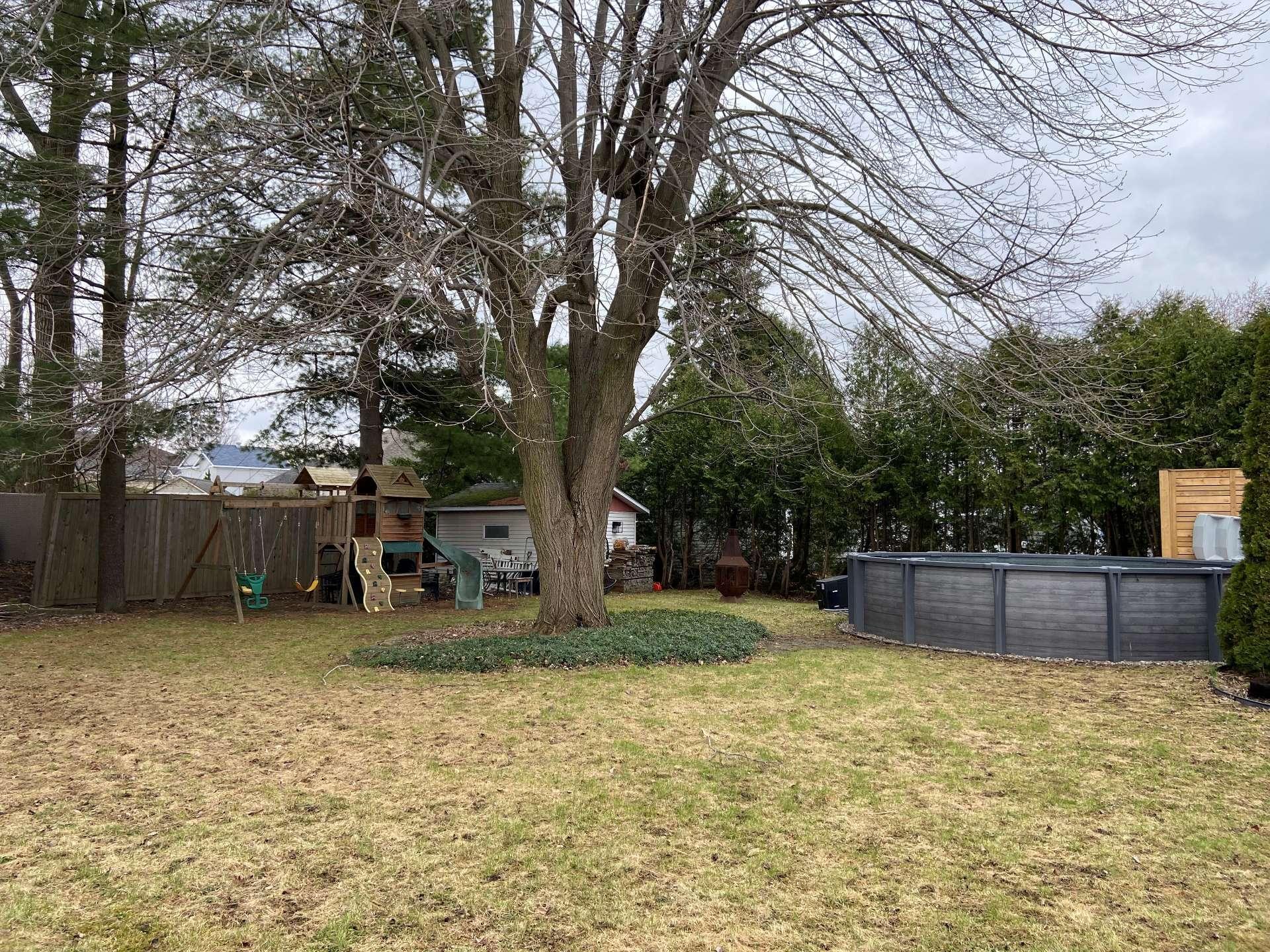 









261


1re Avenue

,
Saint-Jean-sur-Richelieu,




QC
J2X2E1

