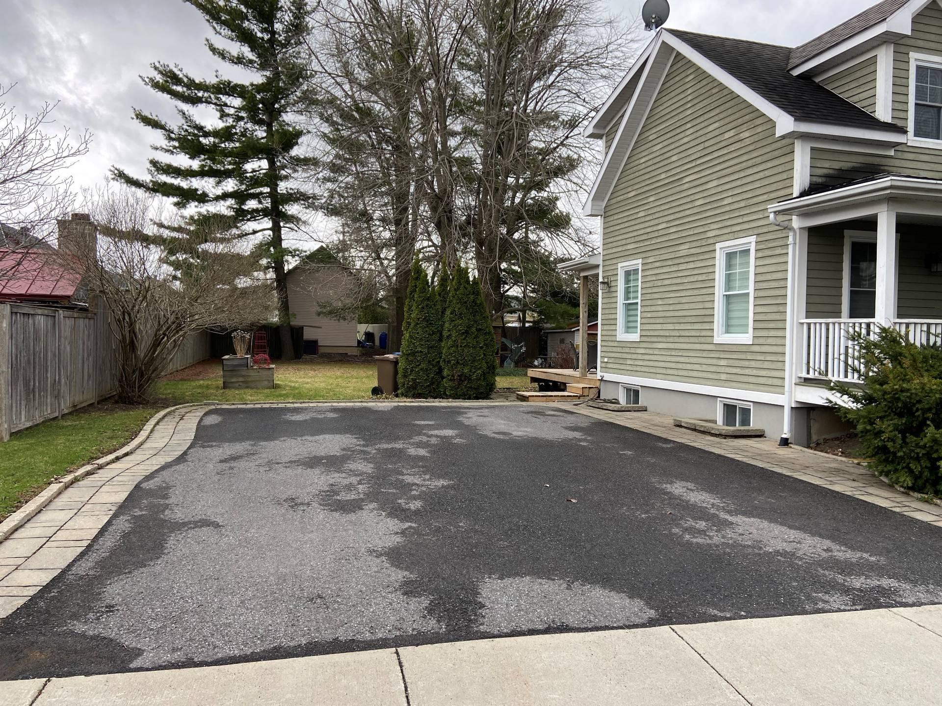 









261


1re Avenue

,
Saint-Jean-sur-Richelieu,




QC
J2X2E1

