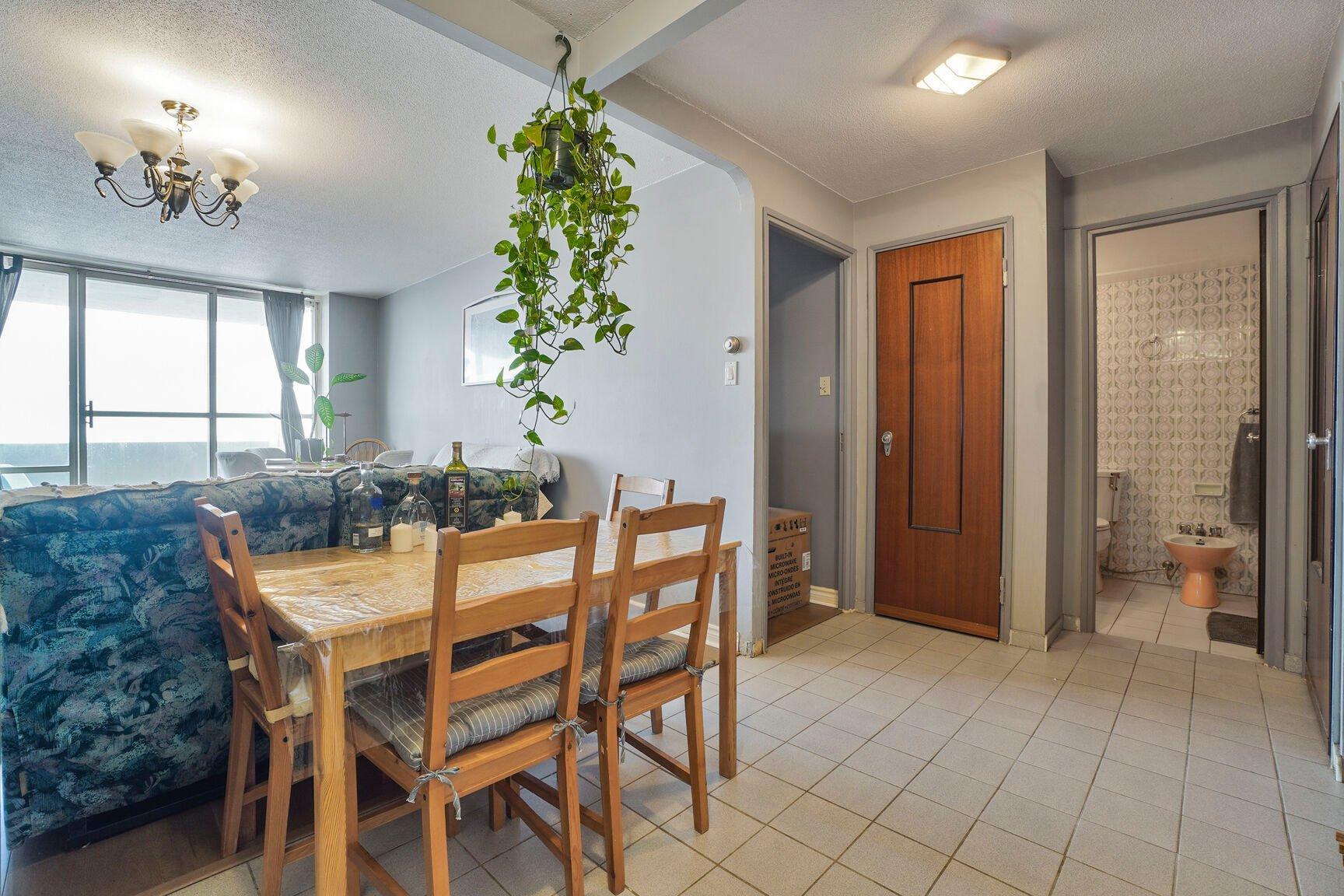 









3535


Av. Papineau

, 1401,
Montréal (Le Plateau-Mont-Royal),




QC
H2K4J9

