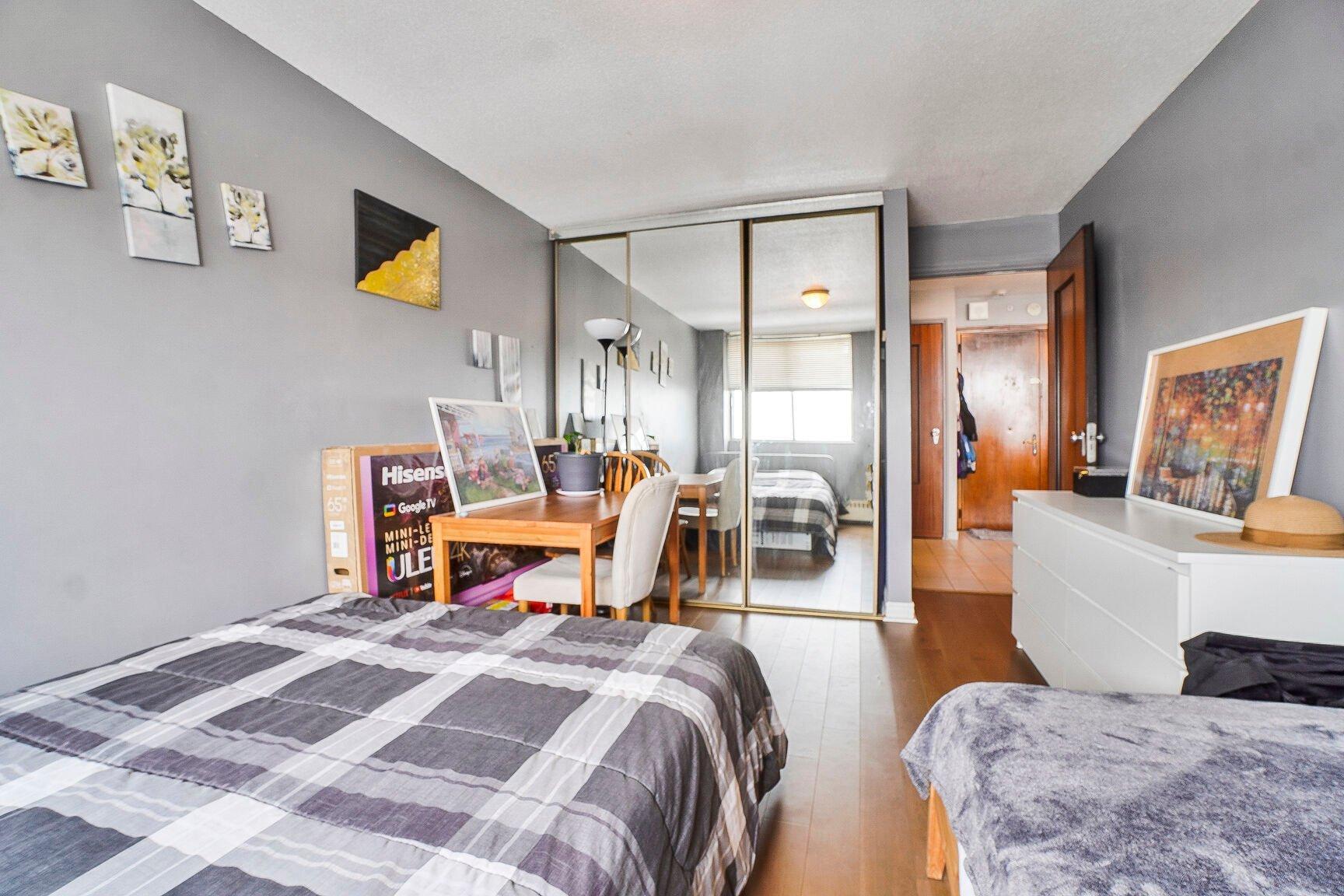 









3535


Av. Papineau

, 1401,
Montréal (Le Plateau-Mont-Royal),




QC
H2K4J9

