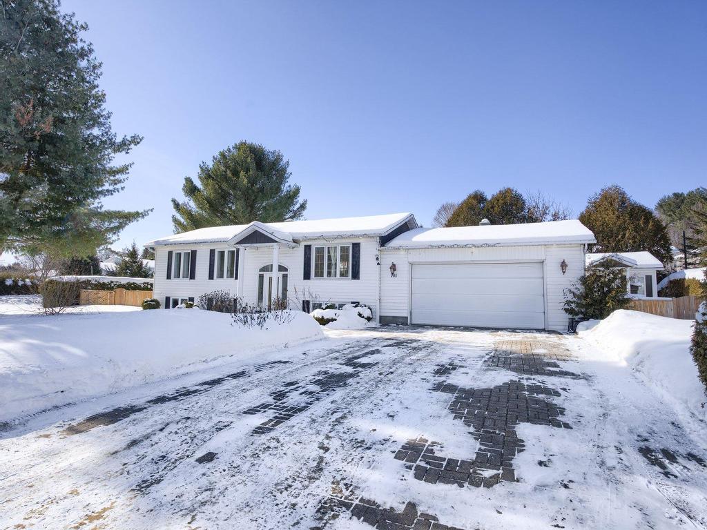 









101


Rue Émery-Bélisle

,
Papineauville,




QC
J0V1R0

