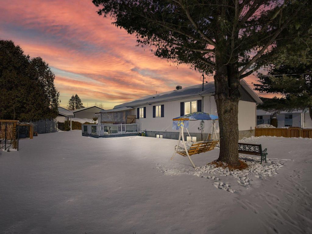 









101


Rue Émery-Bélisle

,
Papineauville,




QC
J0V1R0

