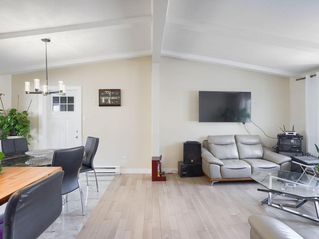 









101


Rue Émery-Bélisle

,
Papineauville,




QC
J0V1R0

