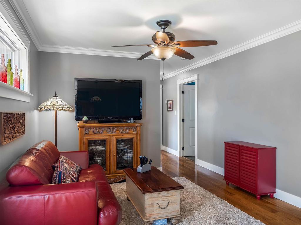 












9 Lakeside Road

,
Morell,




PE
C0A 1S0

