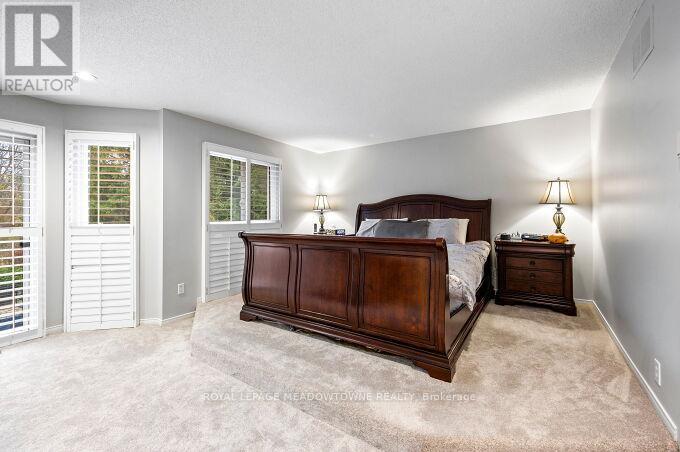 












13 MCKEE DRIVE

,
Caledon,




Ontario
L7C1G8

