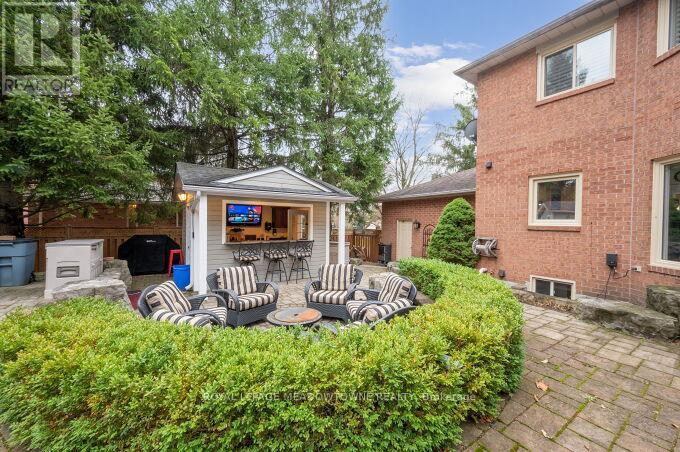 












13 MCKEE DRIVE

,
Caledon,




Ontario
L7C1G8

