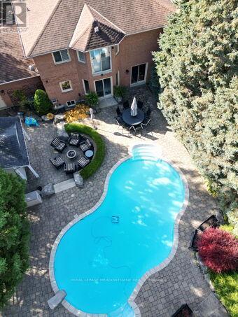 












13 MCKEE DRIVE

,
Caledon,




Ontario
L7C1G8

