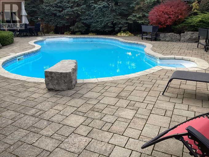 












13 MCKEE DRIVE

,
Caledon,




Ontario
L7C1G8

