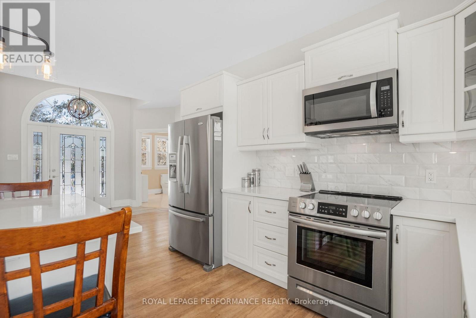 












3726 FRONT ROAD

,
Champlain,




Ontario
K6A2T4

