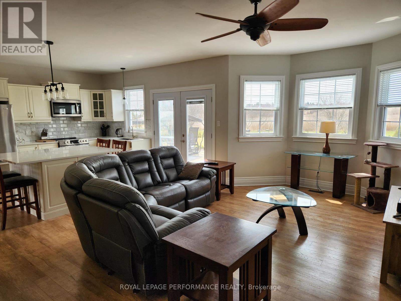 












3726 FRONT ROAD

,
Champlain,




Ontario
K6A2T4

