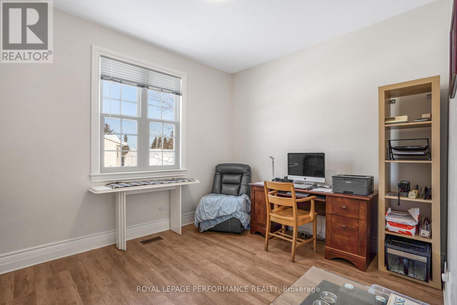 












3726 FRONT ROAD

,
Champlain,




Ontario
K6A2T4

