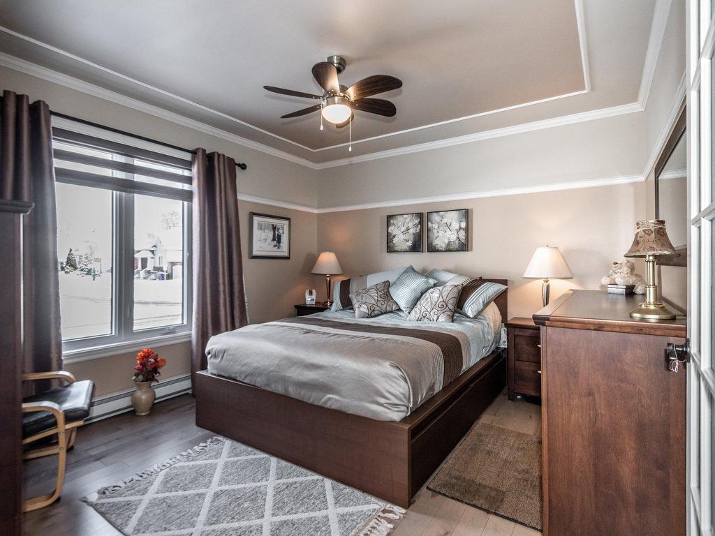 









10690

 - 10692


Rue du Plein-Air

,
Mirabel,




QC
J7J2H4

