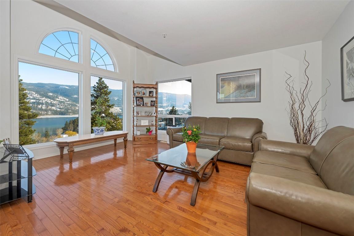 









16864


Gatzke

Road,
Oyama,




BC
V4V 2J1

