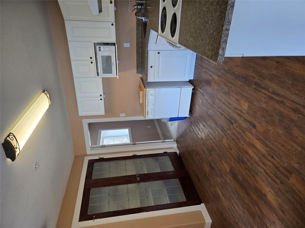 









16864


Gatzke

Road,
Oyama,




BC
V4V 2J1

