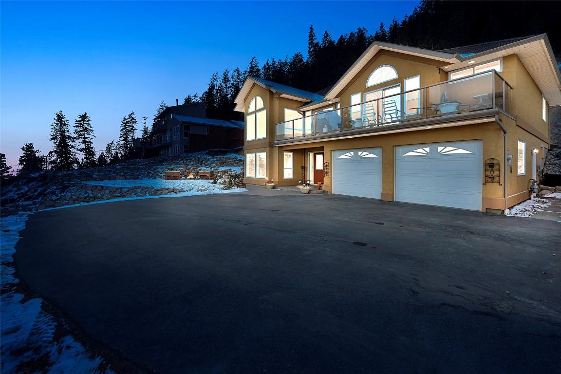 









16864


Gatzke

Road,
Oyama,




BC
V4V 2J1

