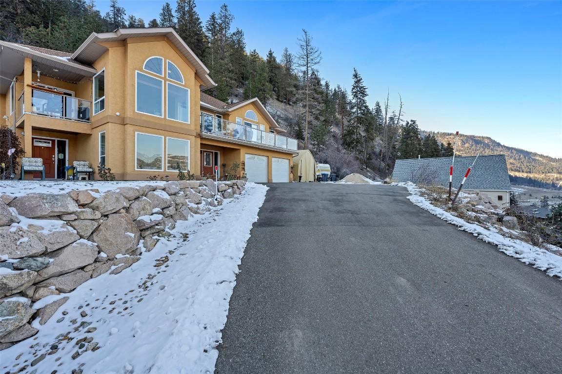 









16864


Gatzke

Road,
Oyama,




BC
V4V 2J1

