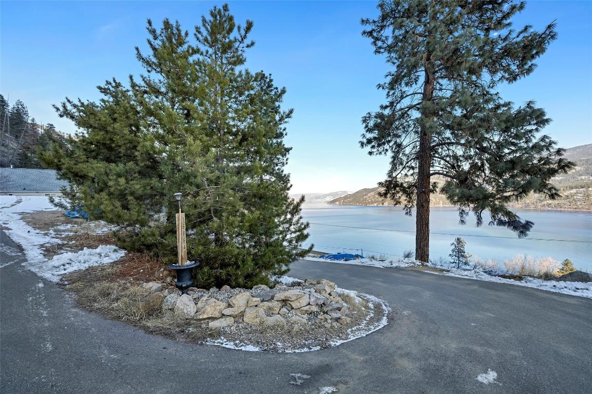 









16864


Gatzke

Road,
Oyama,




BC
V4V 2J1

