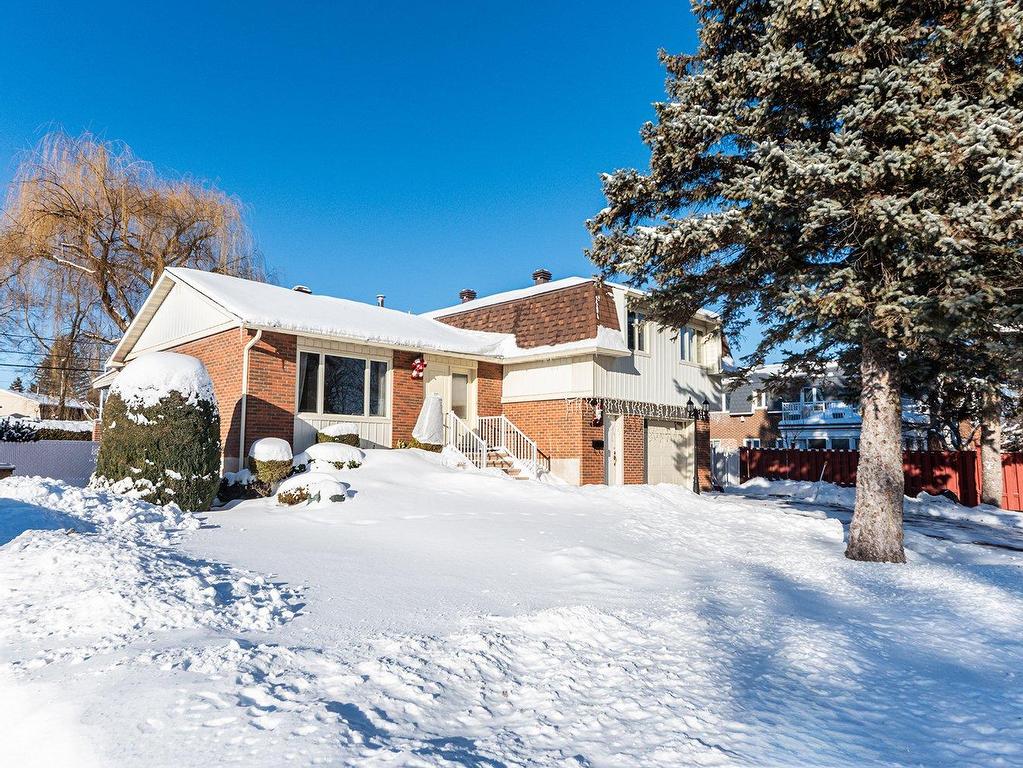 









4461


Rue Wagner

,
Montréal (Pierrefonds-Roxboro),




QC
H9A2W2

