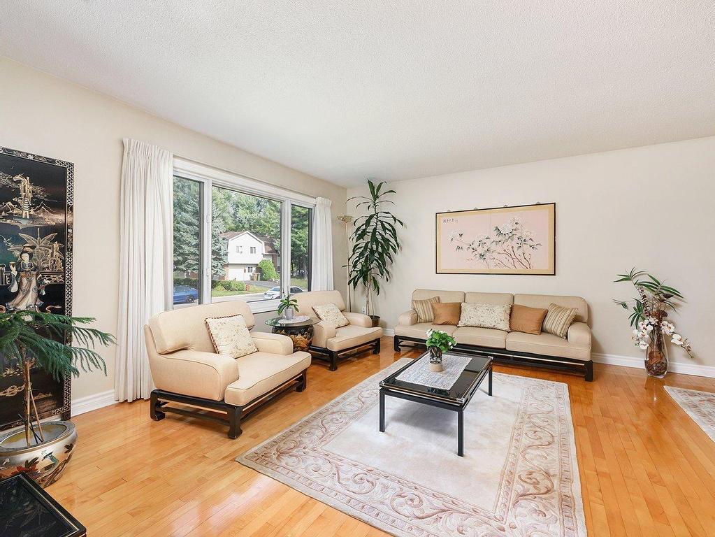 









4461


Rue Wagner

,
Montréal (Pierrefonds-Roxboro),




QC
H9A2W2

