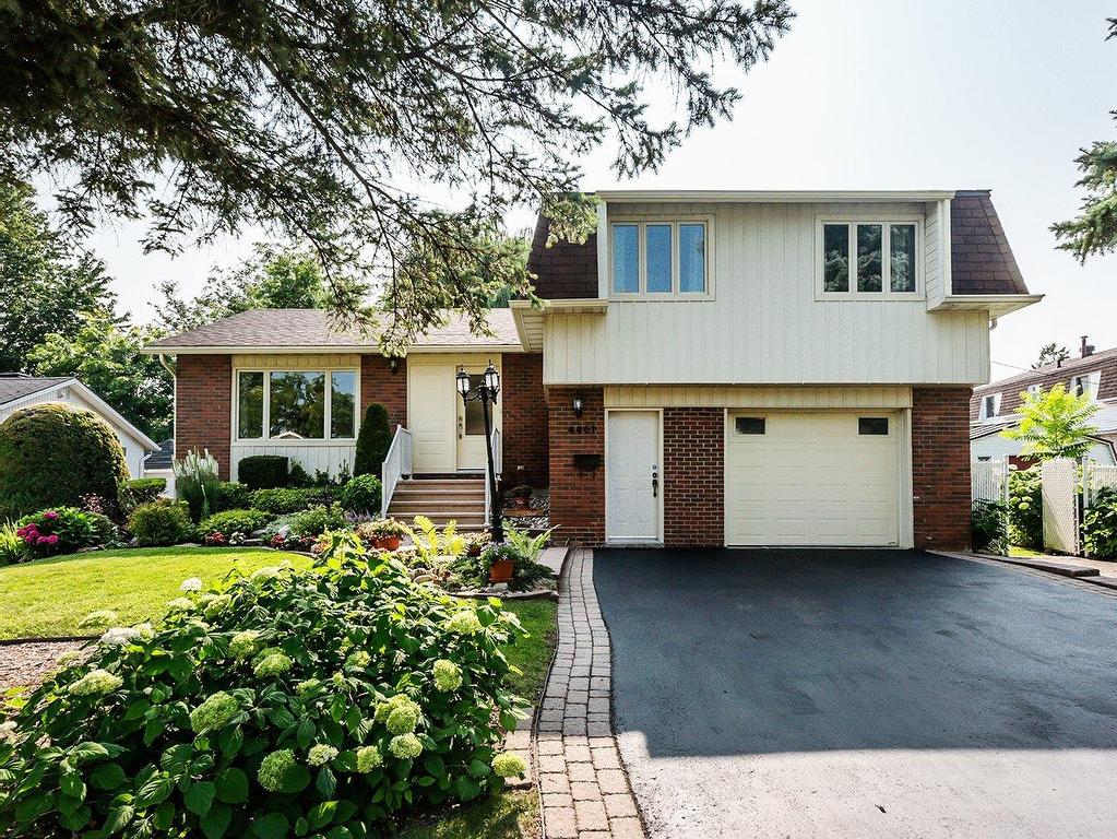 









4461


Rue Wagner

,
Montréal (Pierrefonds-Roxboro),




QC
H9A2W2

