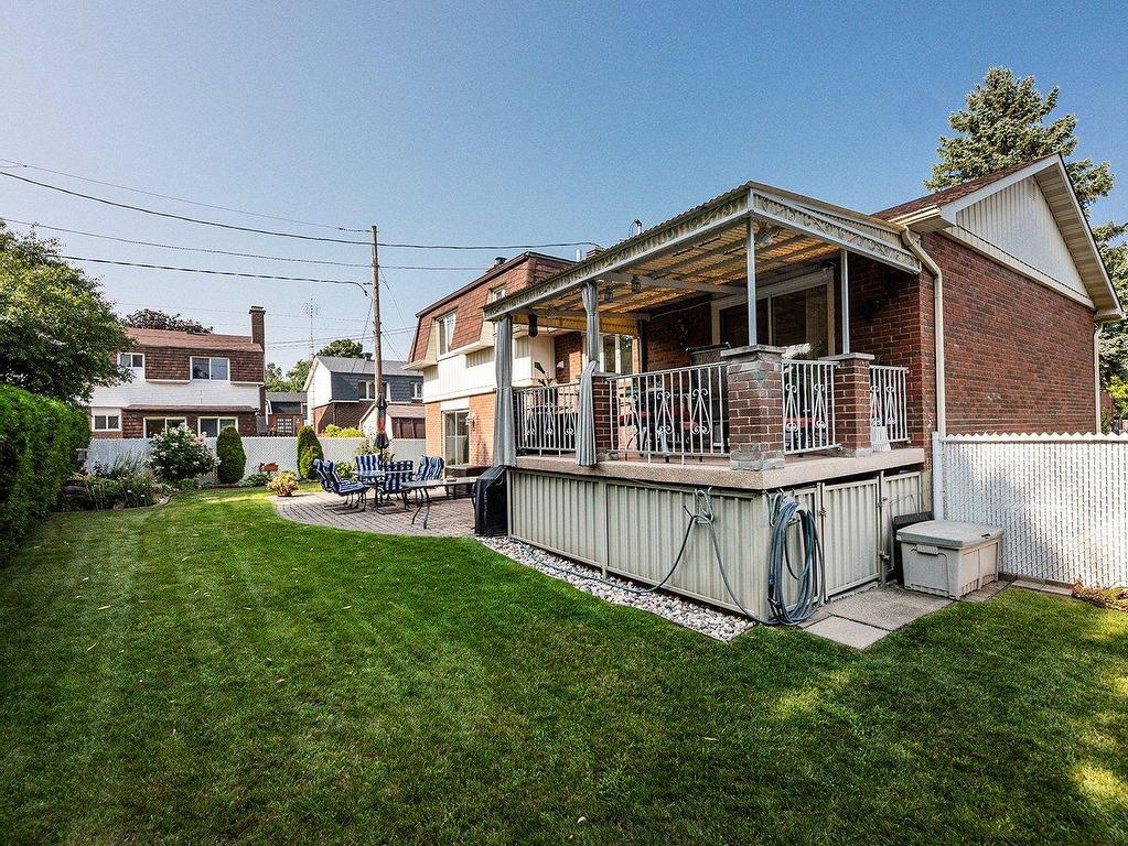 









4461


Rue Wagner

,
Montréal (Pierrefonds-Roxboro),




QC
H9A2W2


