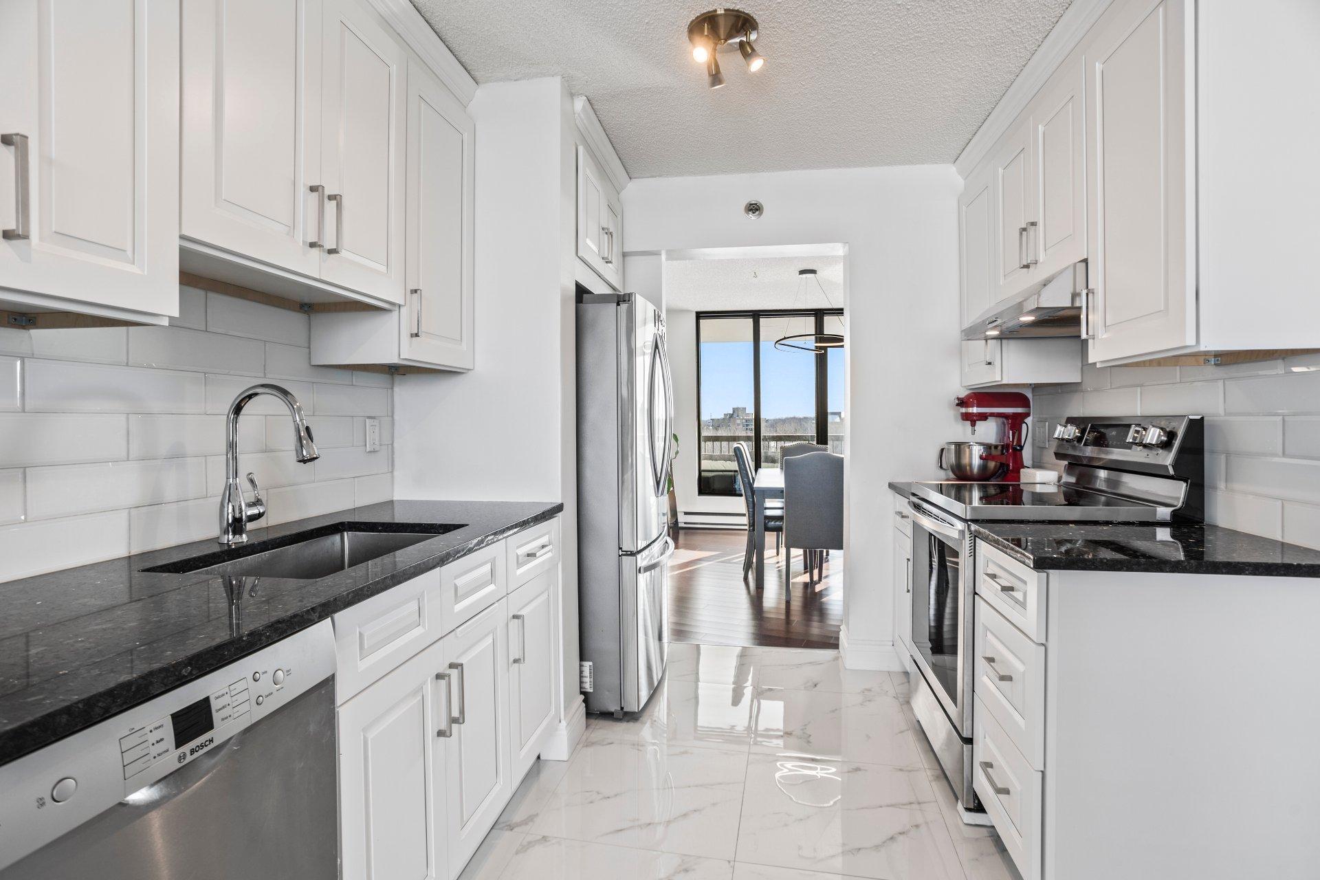 









4300


Place des Cageux

, 701,
Laval (Chomedey),




QC
H7W4Z3

