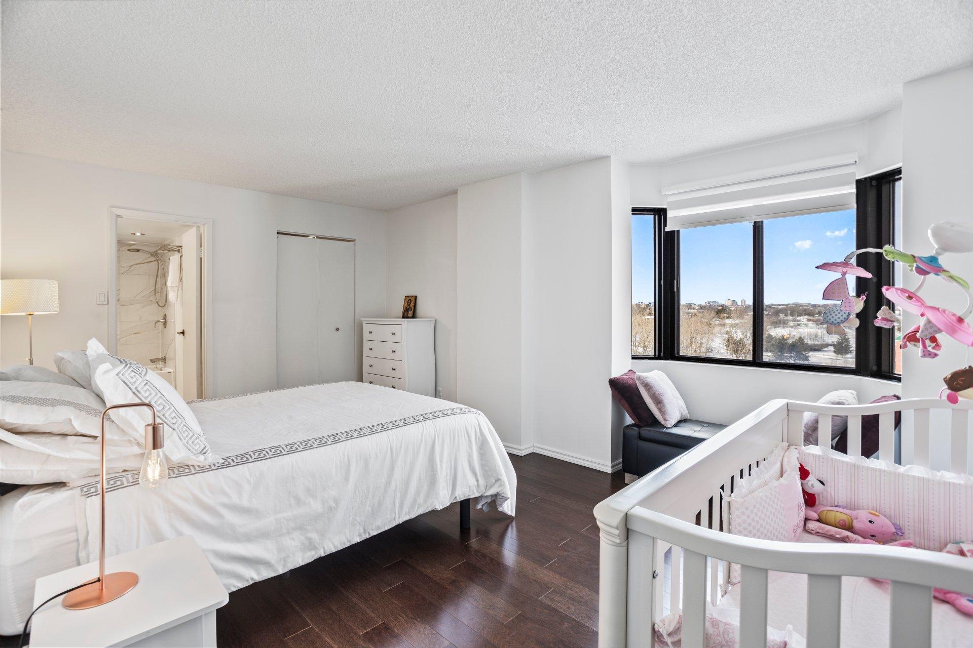 









4300


Place des Cageux

, 701,
Laval (Chomedey),




QC
H7W4Z3

