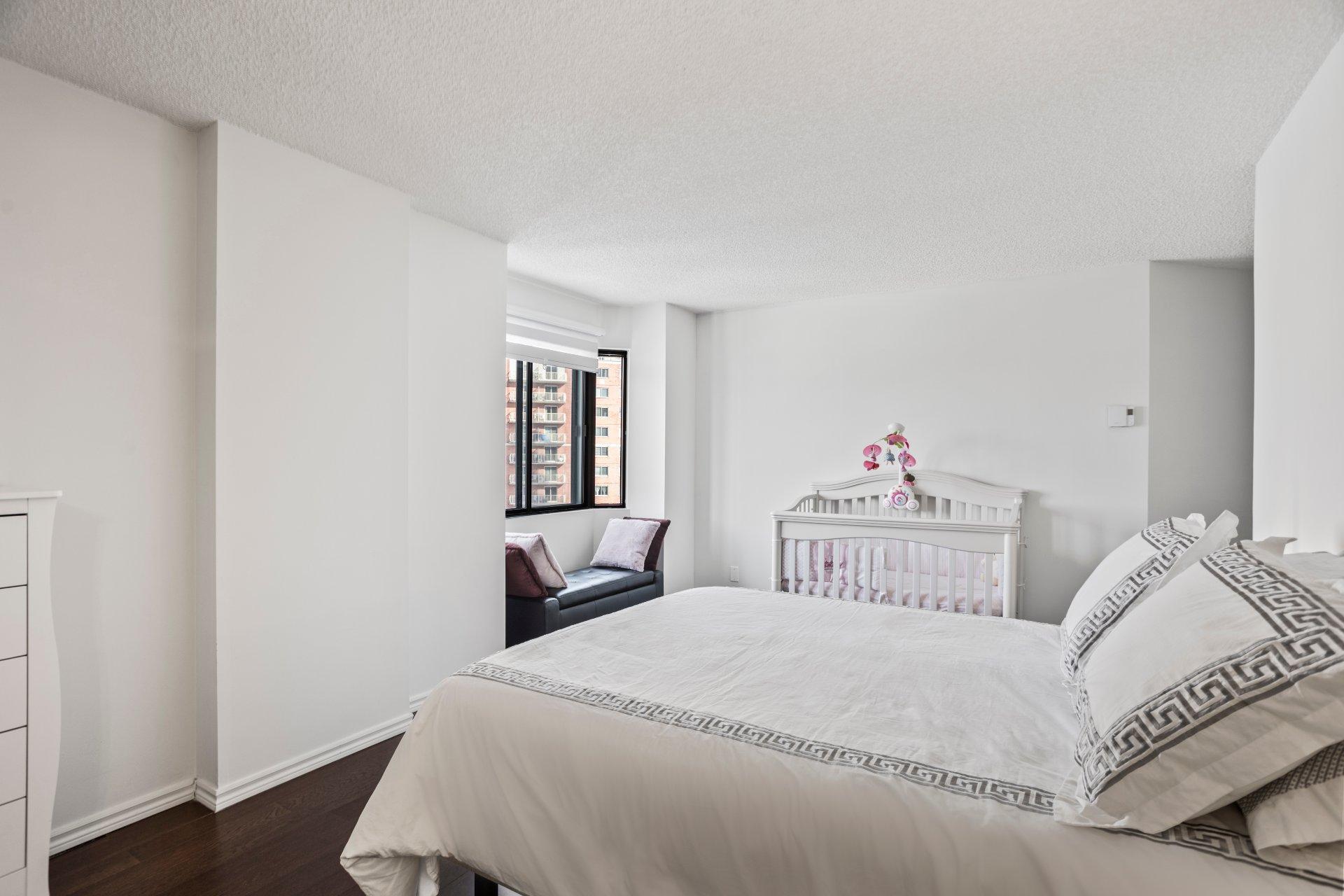









4300


Place des Cageux

, 701,
Laval (Chomedey),




QC
H7W4Z3

