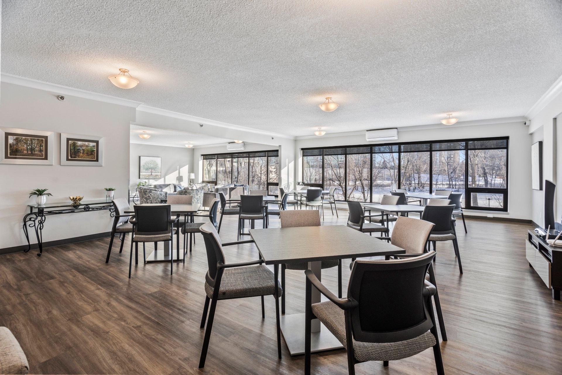 









4300


Place des Cageux

, 701,
Laval (Chomedey),




QC
H7W4Z3

