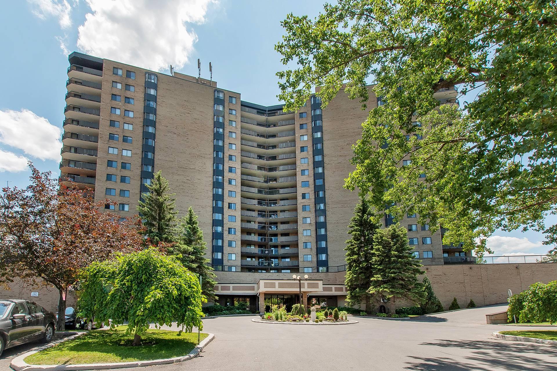 









4300


Place des Cageux

, 701,
Laval (Chomedey),




QC
H7W4Z3

