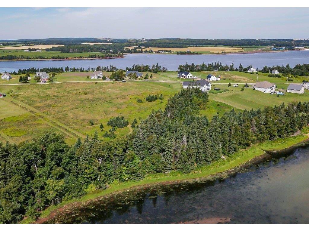 












Lot #21 Morrison Lane

,
New London,







PE
C1B 1M0

