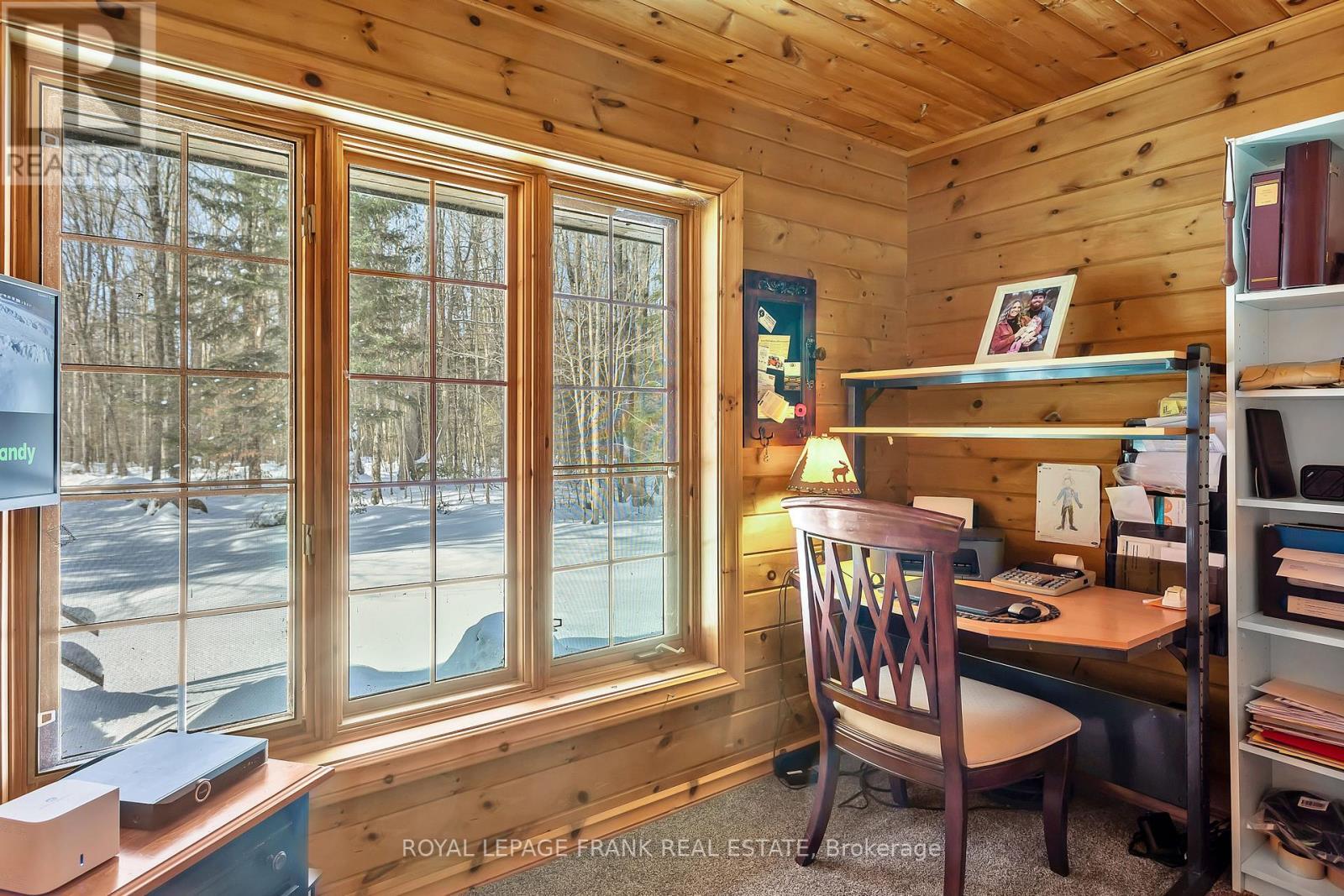 












3515 COUNTY RD 121 ROAD

,
Kawartha Lakes (Fenelon),




Ontario
K0M2A0

