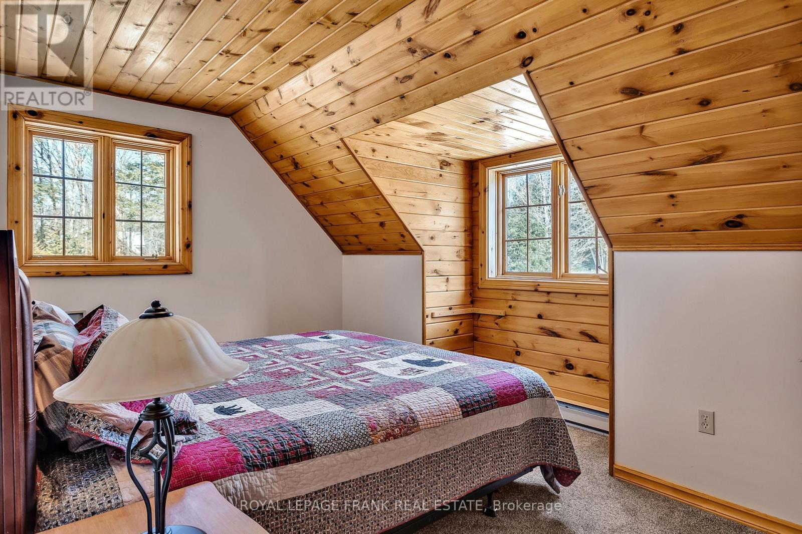 












3515 COUNTY RD 121 ROAD

,
Kawartha Lakes (Fenelon),




Ontario
K0M2A0

