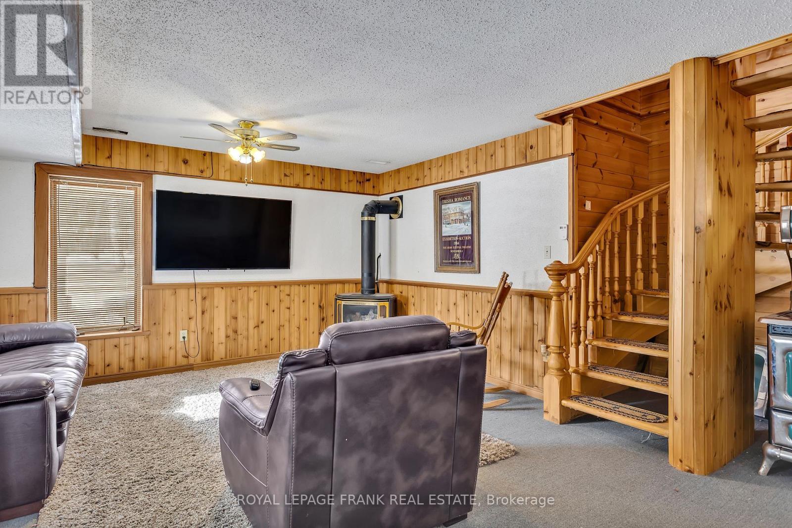 












3515 COUNTY RD 121 ROAD

,
Kawartha Lakes (Fenelon),




Ontario
K0M2A0

