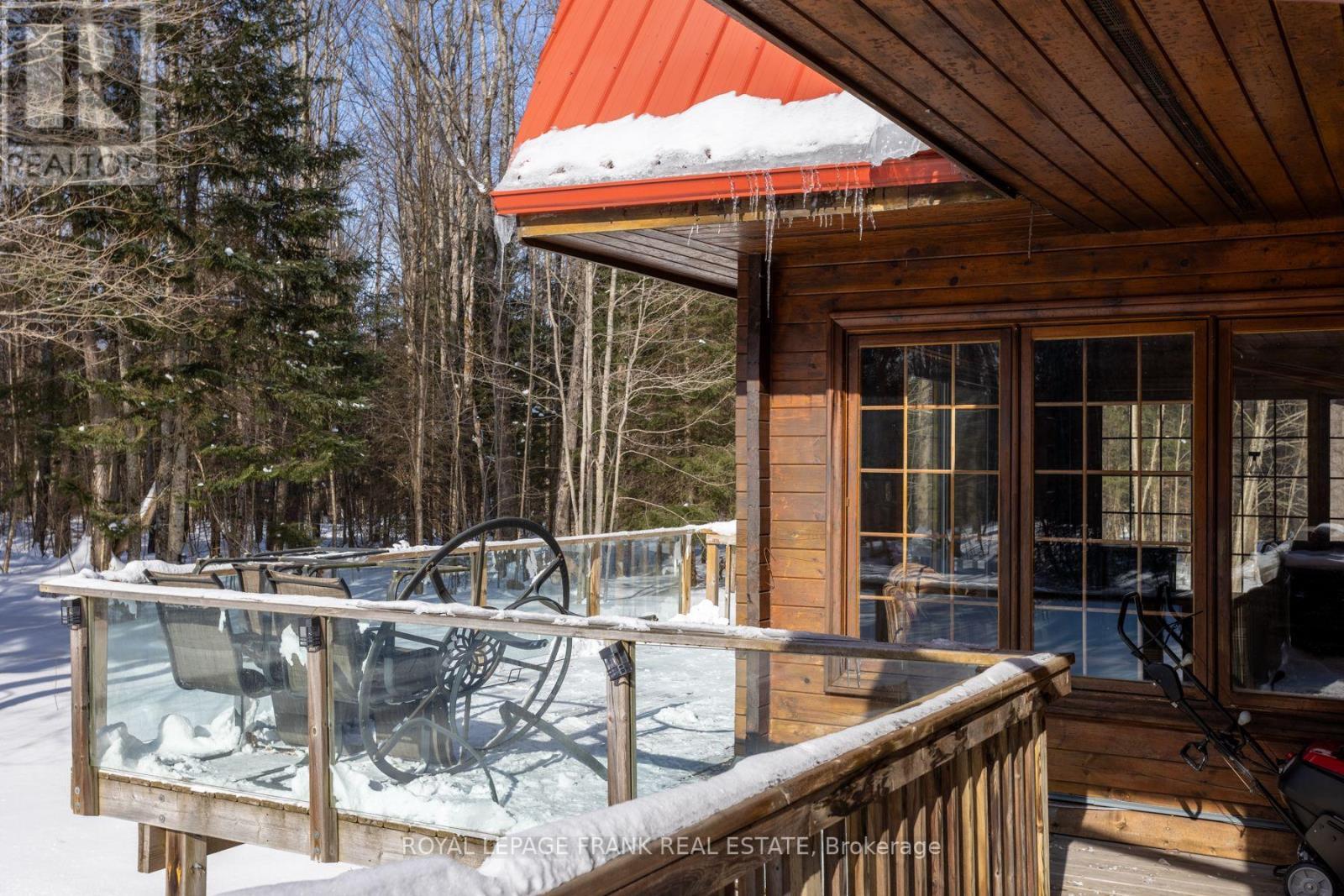 












3515 COUNTY RD 121 ROAD

,
Kawartha Lakes (Fenelon),




Ontario
K0M2A0

