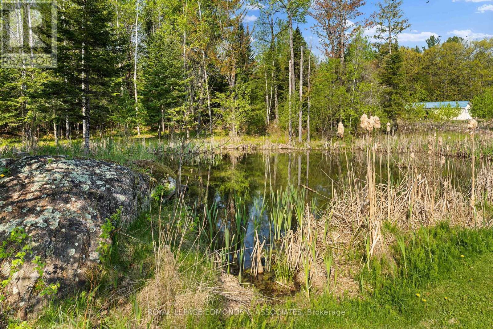 












50 BLUE DANUBE WAY

,
Laurentian Valley,




Ontario
K8A6W2

