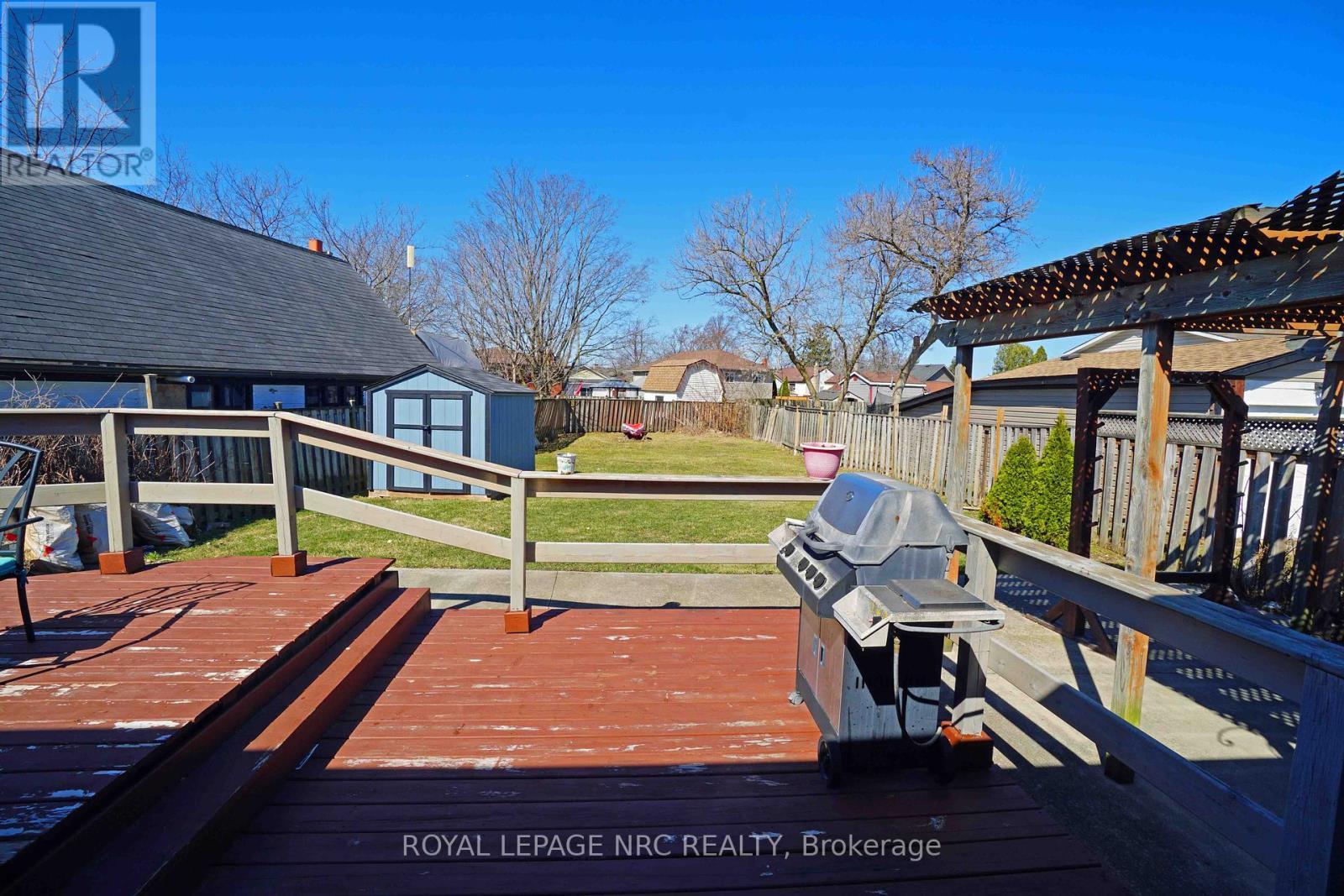 












228 PELHAM ROAD

,
St. Catharines (Western Hill),




Ontario
L2S1X6

