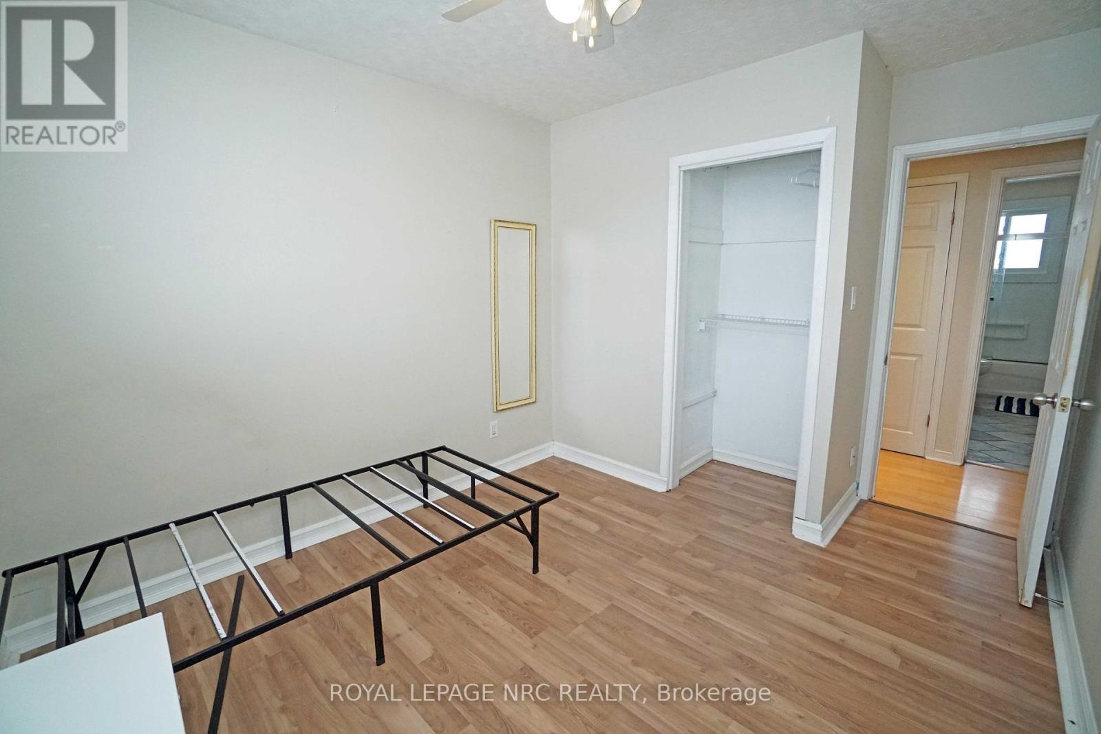 












228 PELHAM ROAD

,
St. Catharines (Western Hill),




Ontario
L2S1X6

