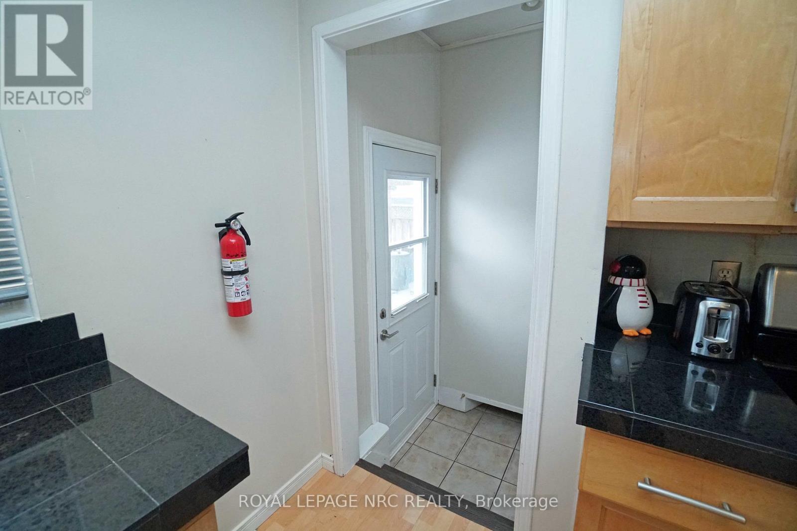 












228 PELHAM ROAD

,
St. Catharines (Western Hill),




Ontario
L2S1X6

