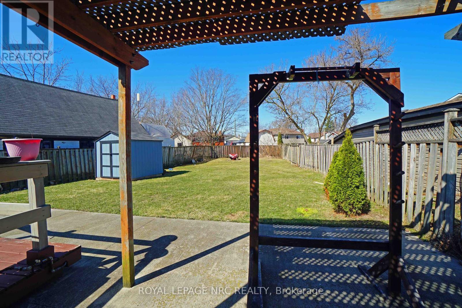 












228 PELHAM ROAD

,
St. Catharines (Western Hill),




Ontario
L2S1X6

