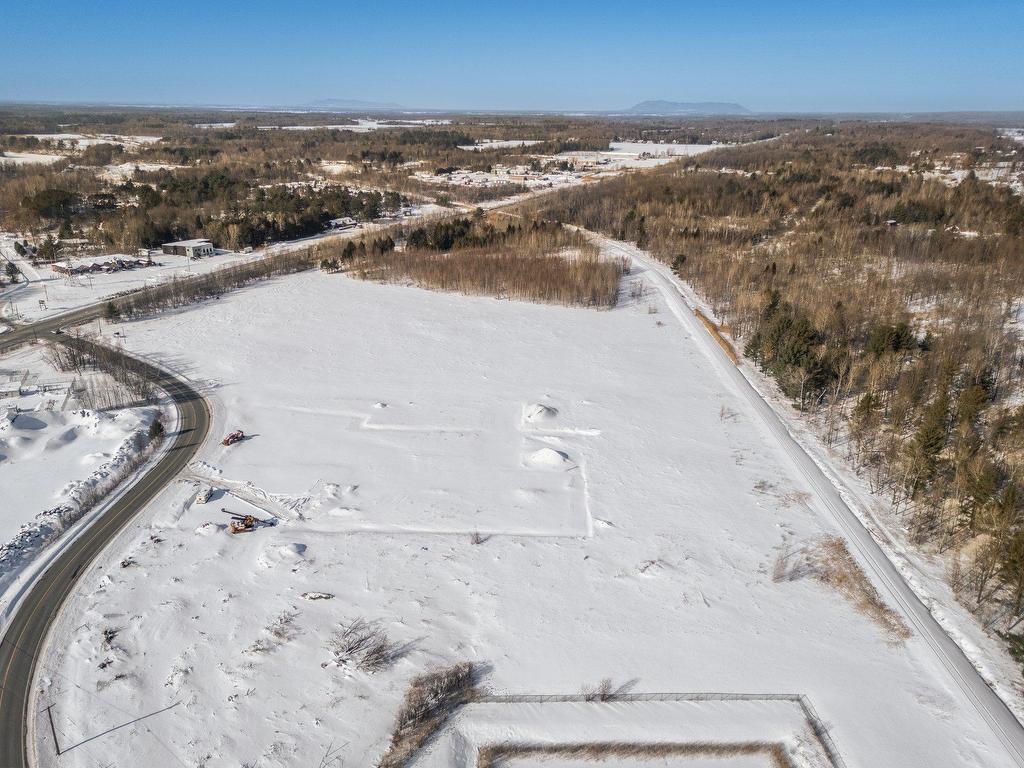 









233


Ch. Brosseau

,
Cowansville,







QC
J2K3G6

