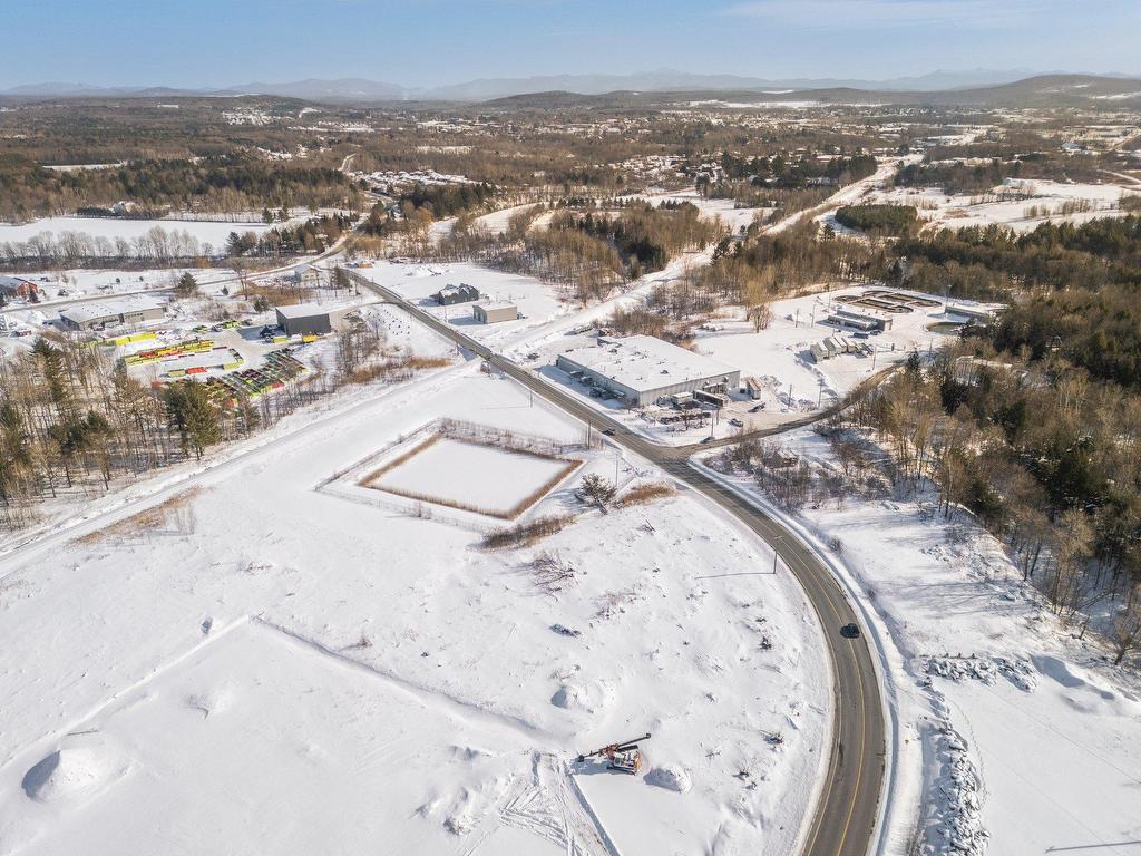 









233


Ch. Brosseau

,
Cowansville,







QC
J2K3G6

