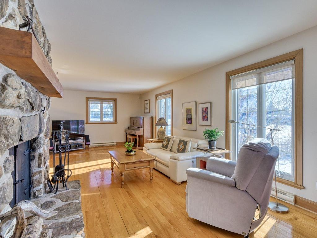 









1009


Boul. de L'Assomption

,
Repentigny (Repentigny),




QC
J6A0B3

