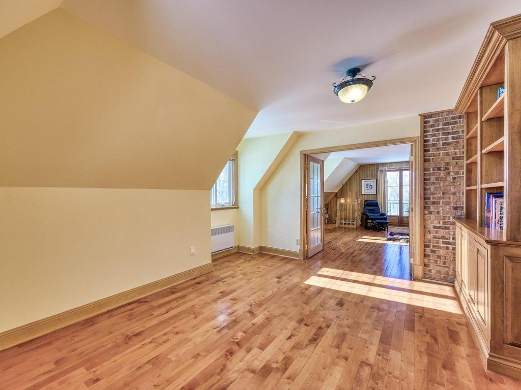 









1009


Boul. de L'Assomption

,
Repentigny (Repentigny),




QC
J6A0B3

