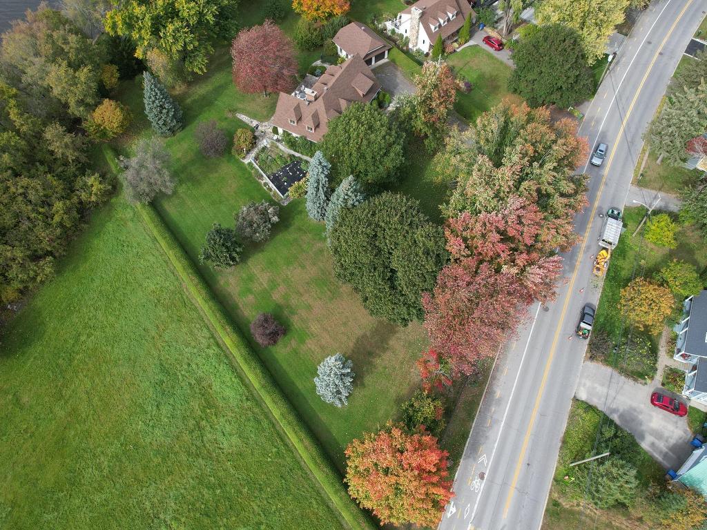 









1009


Boul. de L'Assomption

,
Repentigny (Repentigny),




QC
J6A0B3

