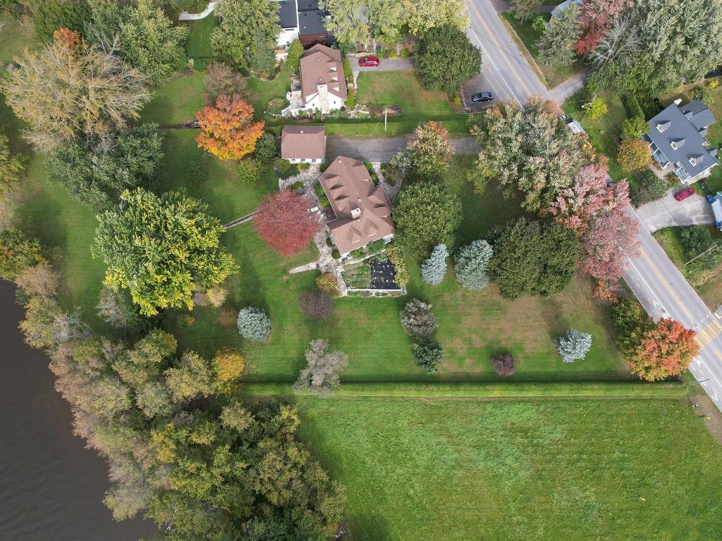 









1009


Boul. de L'Assomption

,
Repentigny (Repentigny),




QC
J6A0B3

