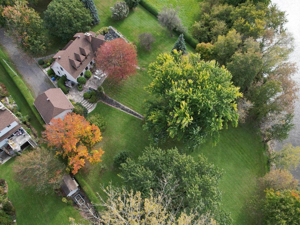 









1009


Boul. de L'Assomption

,
Repentigny (Repentigny),




QC
J6A0B3

