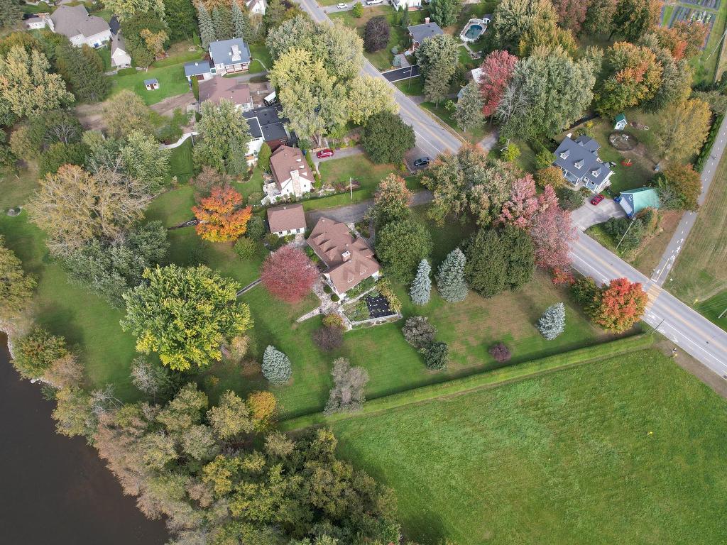 









1009


Boul. de L'Assomption

,
Repentigny (Repentigny),




QC
J6A0B3

